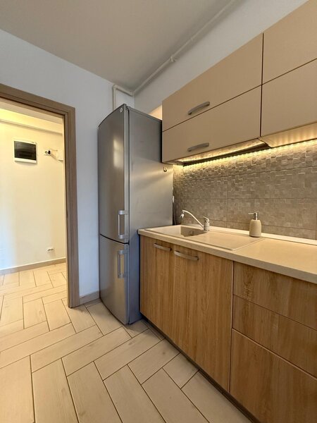 Titan - Trapezului - 10min. Metrou 1 Decembrie, loc parcare, mobilat, liber