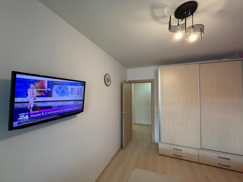 Titan - Trapezului - 10min. Metrou 1 Decembrie, loc parcare, mobilat, liber