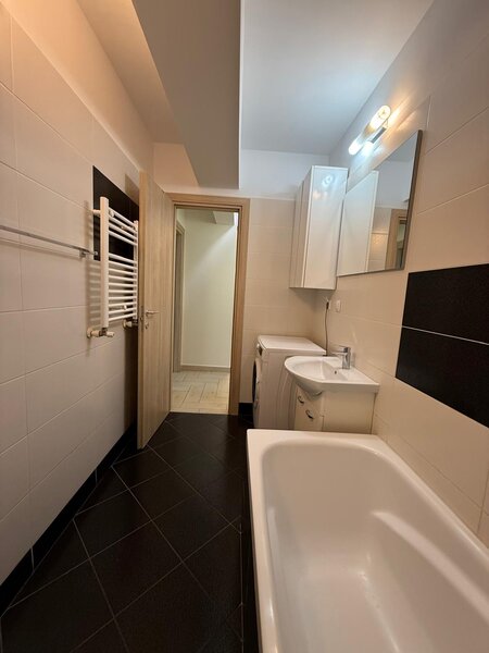 Titan - Trapezului - 10min. Metrou 1 Decembrie, loc parcare, mobilat, liber